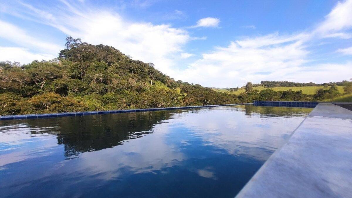 Chale Do Lago Super Luxo 库尼亚 外观 照片